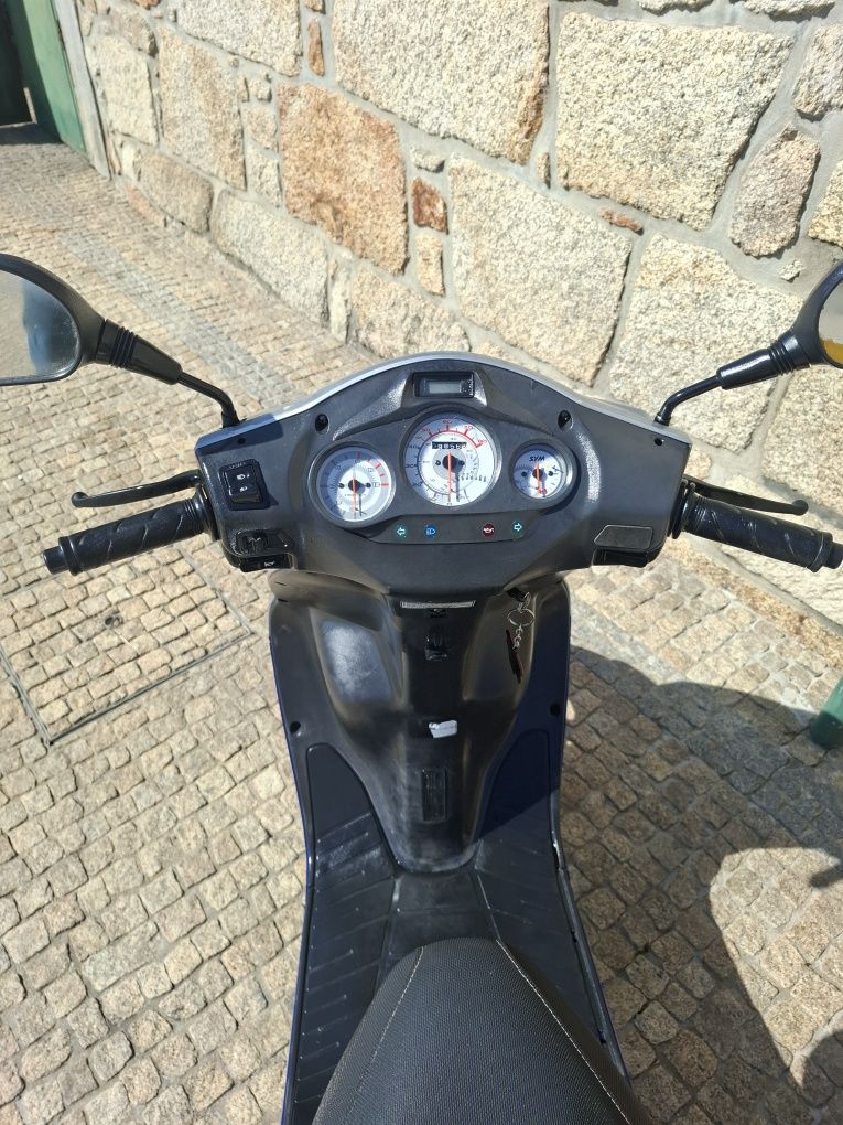 Scoter 50 sym jet x impecável revisao feita