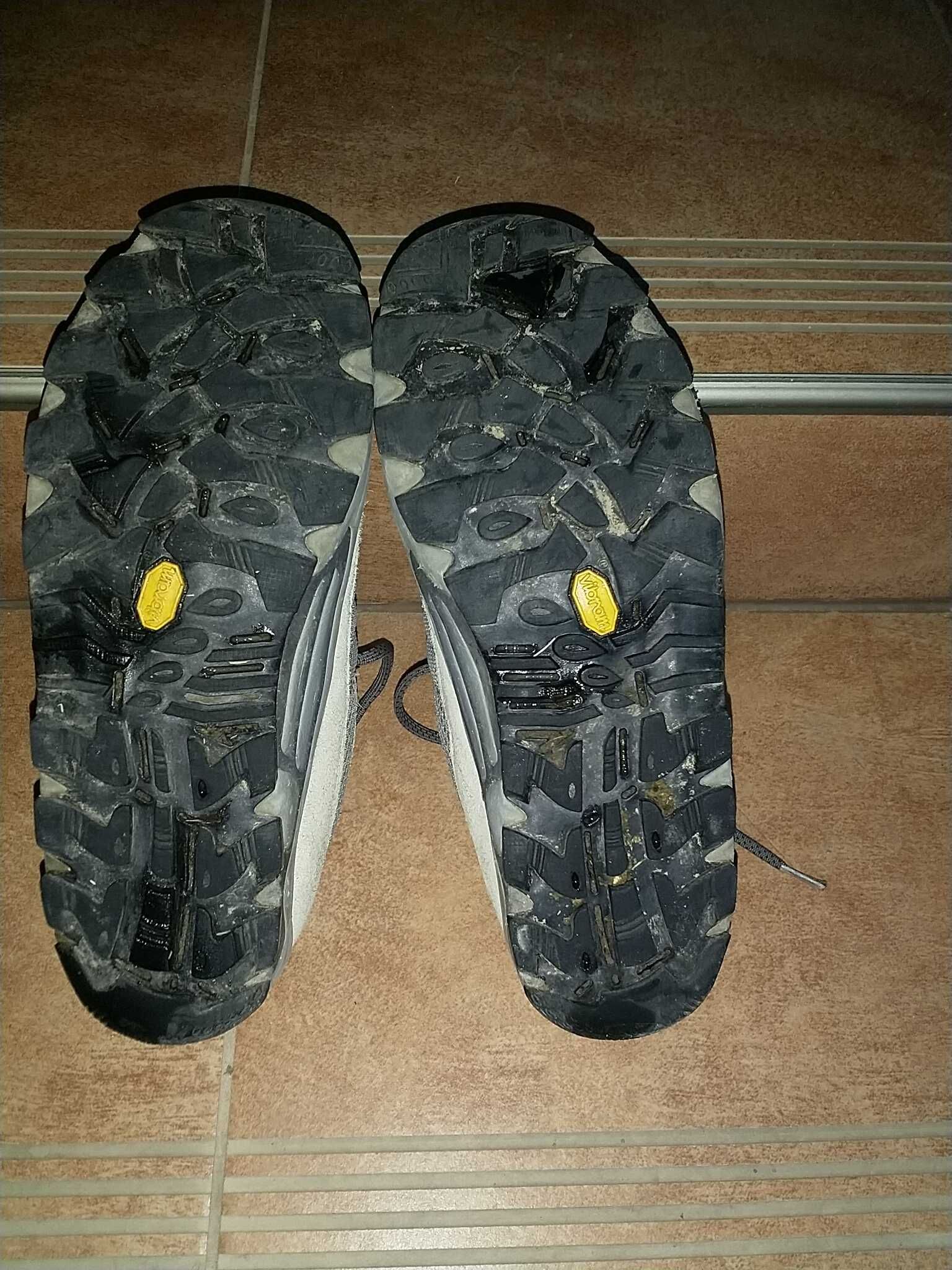 Buty trekingowe Garmont r. 40 wkładka 25,5 cm Vibram Goretex unisex