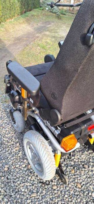 Wózek inwalidzki Meyra Champ sterowanie brodą