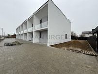 Продаж таунхауса 100 м.кв / 1.5 сотки / вул. Загорська