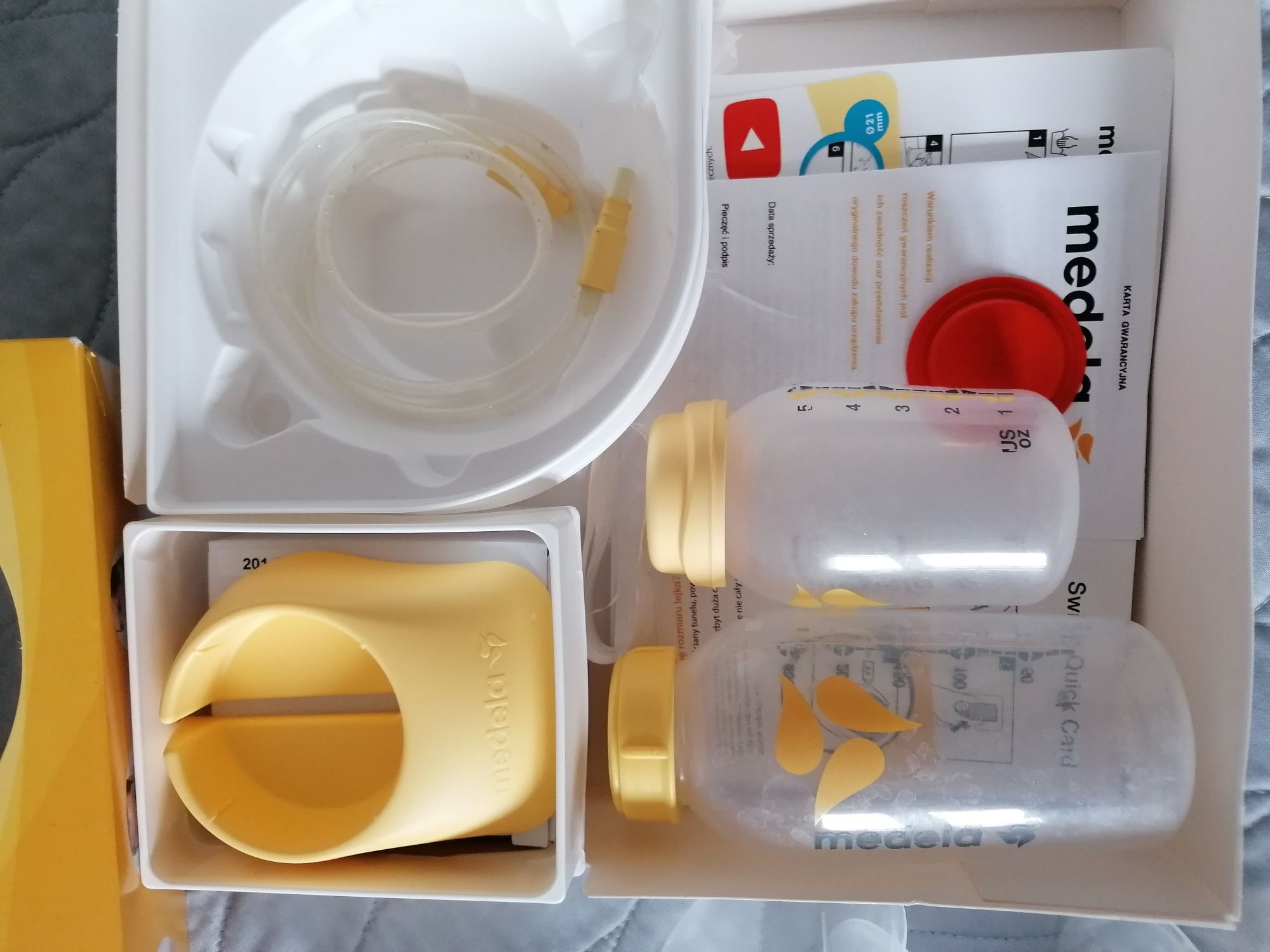 Laktator medela swing +akcesoria
