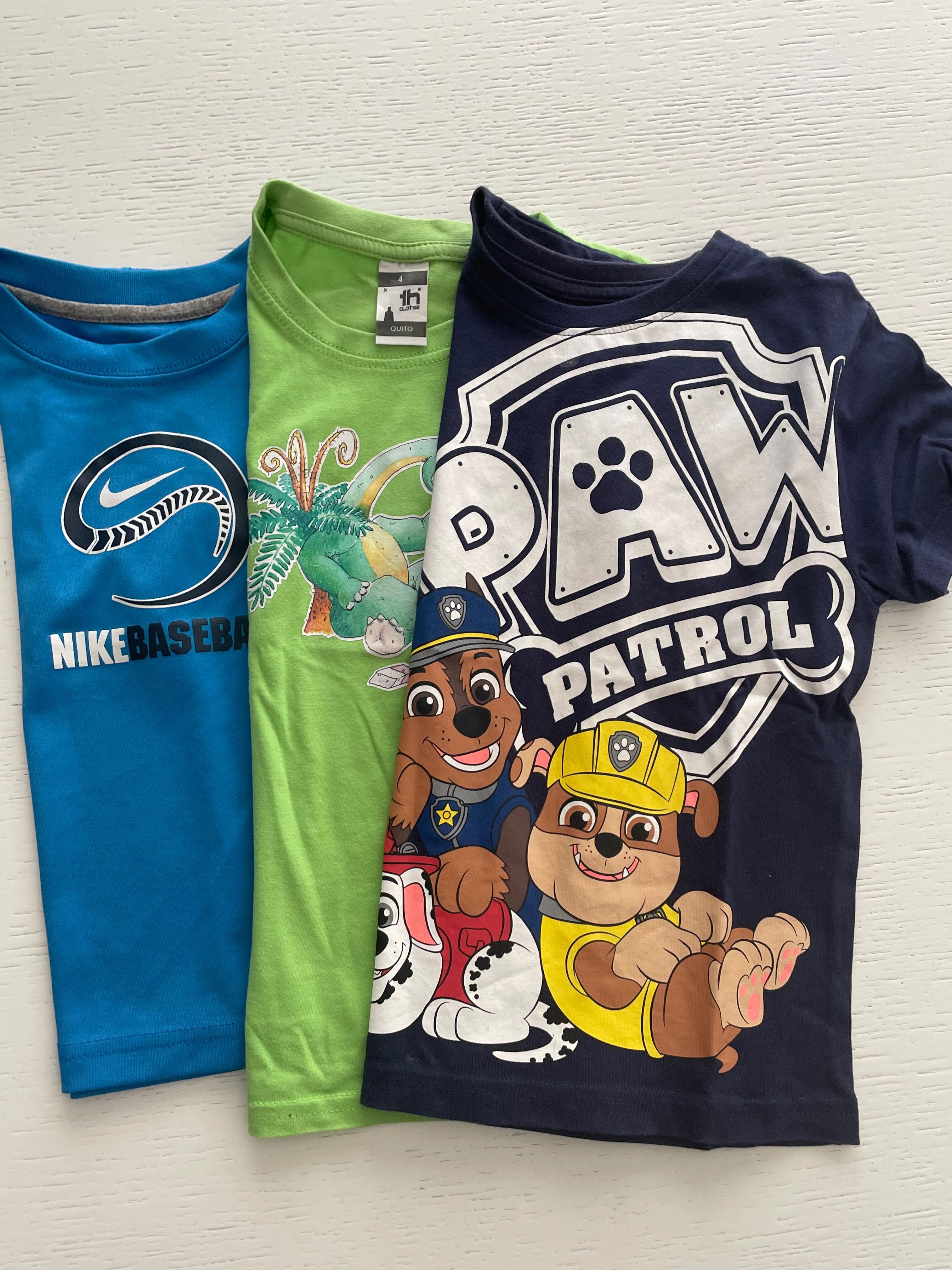 Vendo conjunto de 3 t-shirt 3/4A