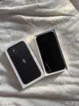 IPhone 11 czarny 128 gb