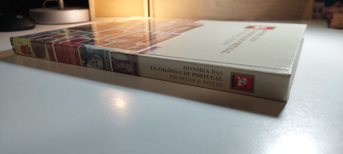 História das Ex-Colónias de Portugal em Selos e Notas (Completo)