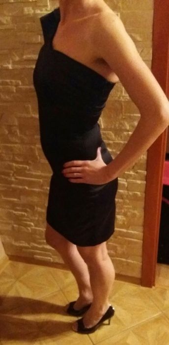 Sukienka Lipsy London 36