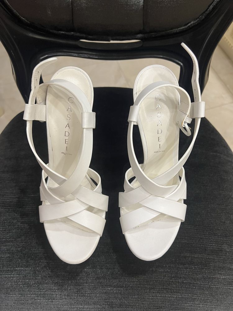 Босоніжки Casadei