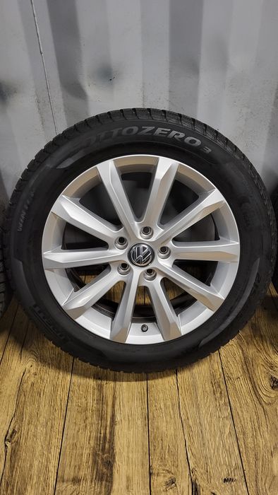 Alufelgi Vw 17" 5x112 z oponami 215/55 R17 Arteon Passat B8 B7