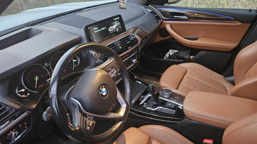 BMW X3 xDrive30i