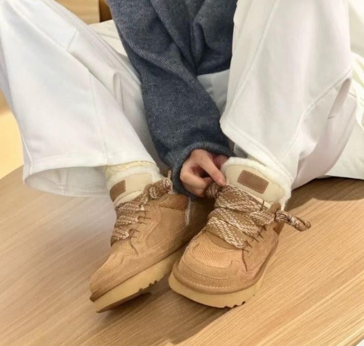 Кросівки UGG lowmel теплі жіночі угги | кроссовки уггі взуття тепле