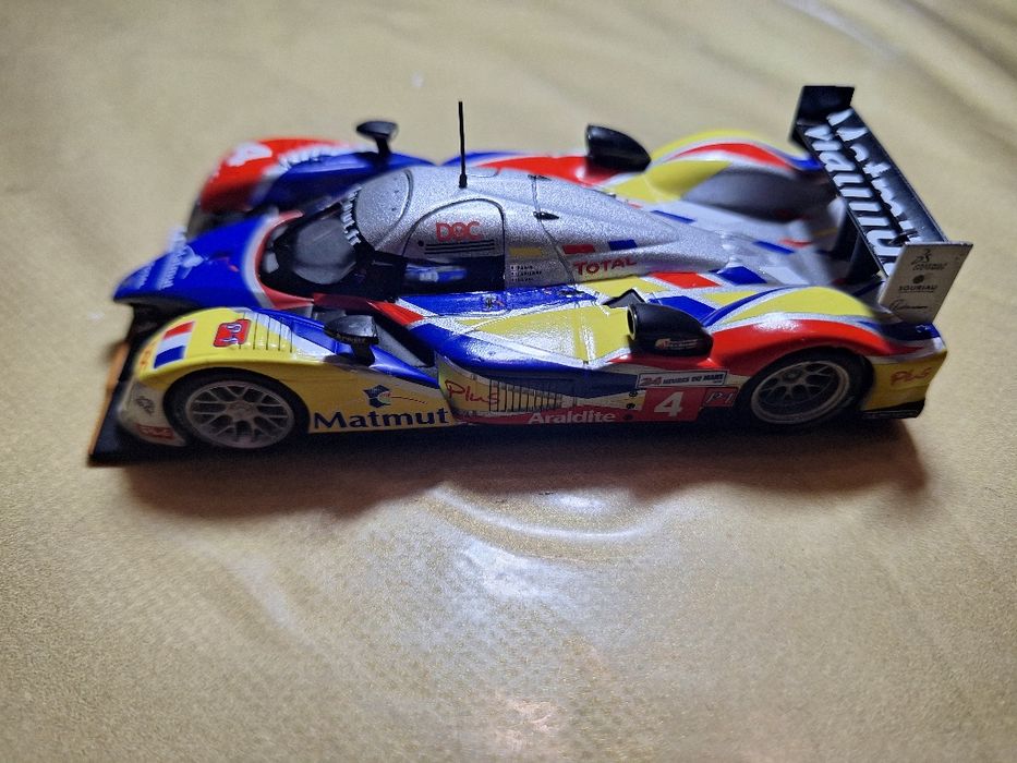 Miniatura Peugeot 1:43