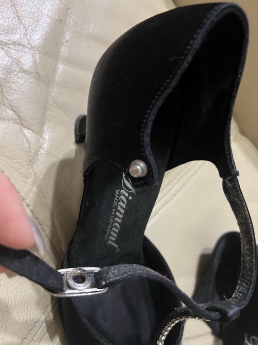 Танцювальні туфельки латина 24 см