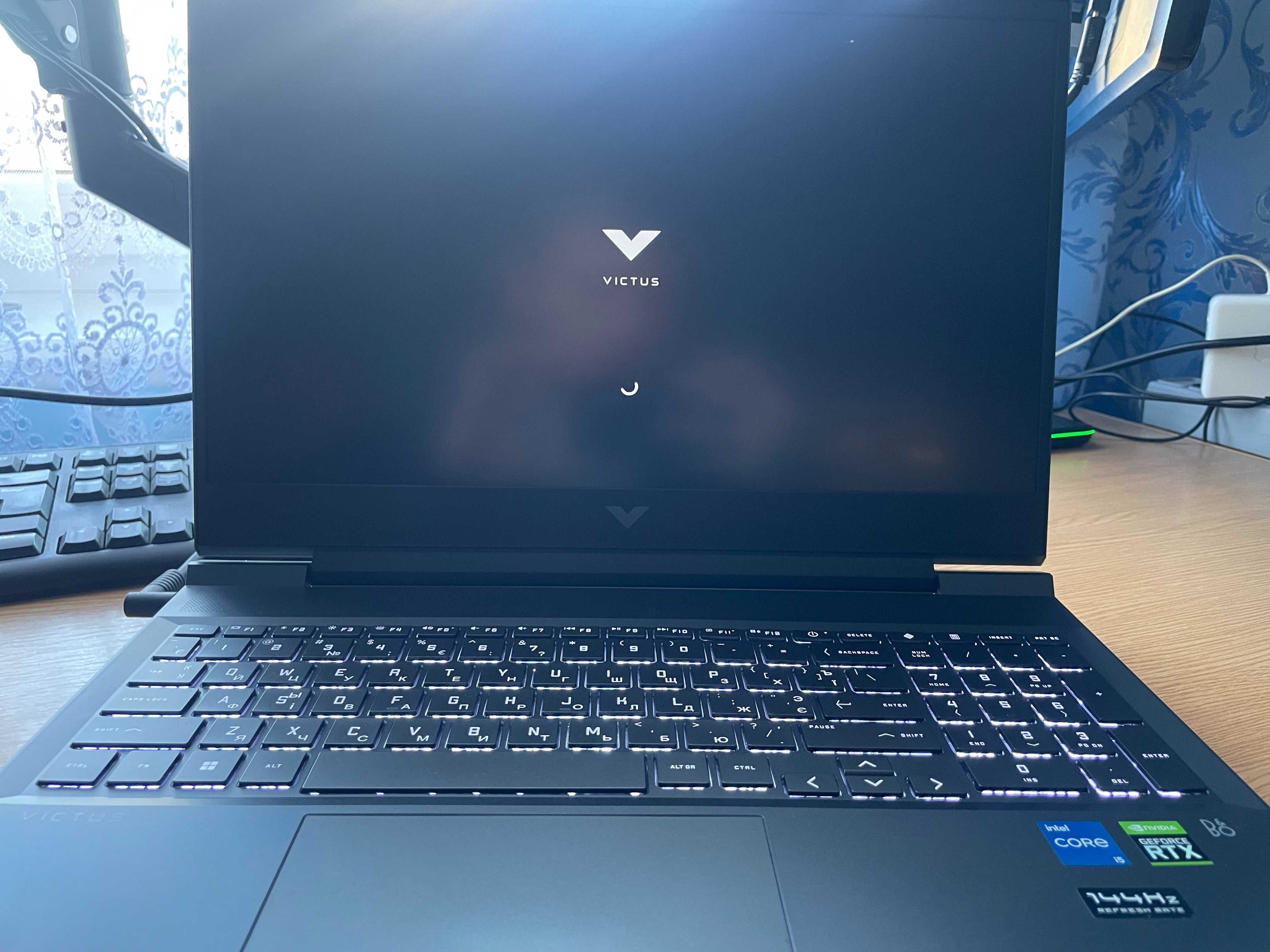 HP Victus 16, I5-11400H, GeForce RTX 3050 4GB, RAM 32GB, SSD 1TB