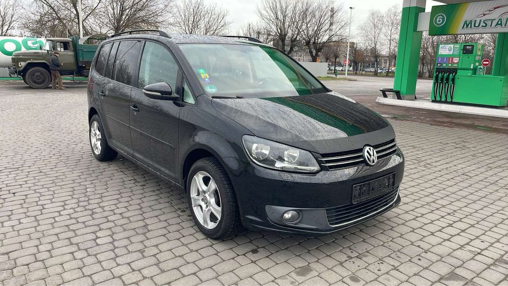 Volkswagen Touran