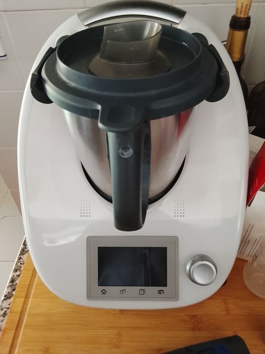 Lote( TM5, e móveis)