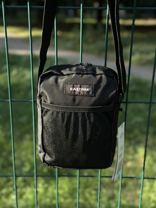 сумка мессенджер eastpak барсетка