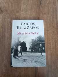 "Miasto z mgły" Carlos Ruitz Zafon