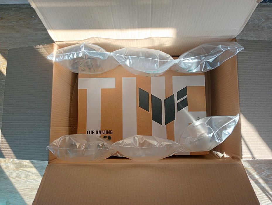 Portátil Asus TUF Gaming F16 (2025) Jaeger Gray - NOVO!