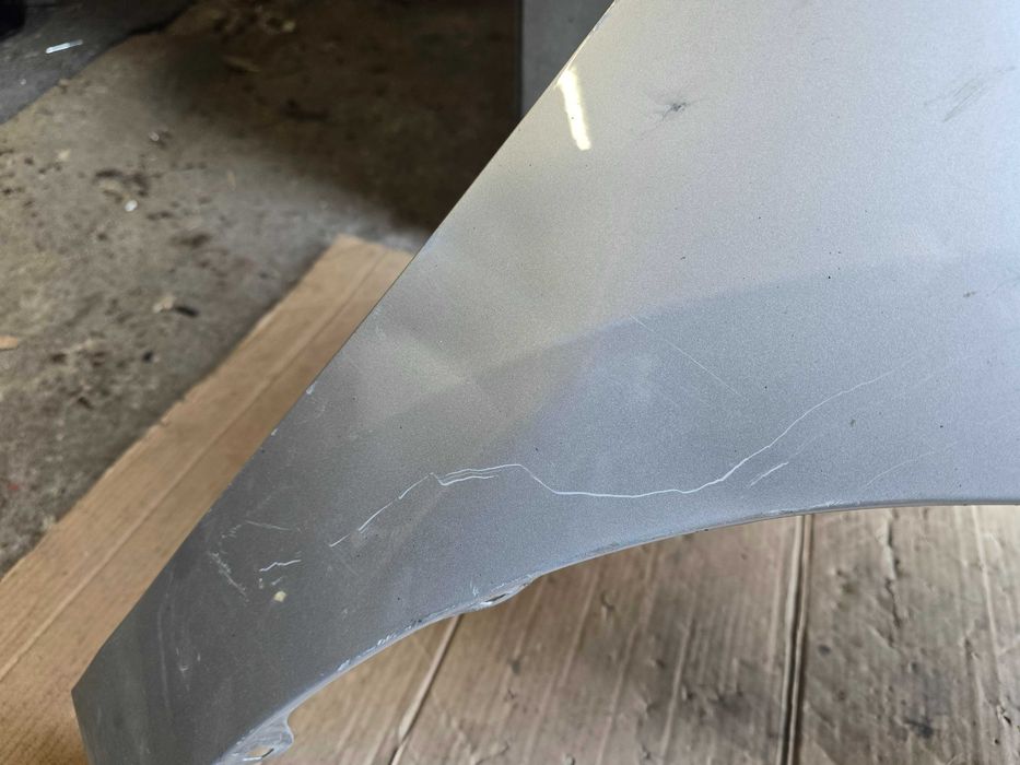 błotnik przód Toyota Verso