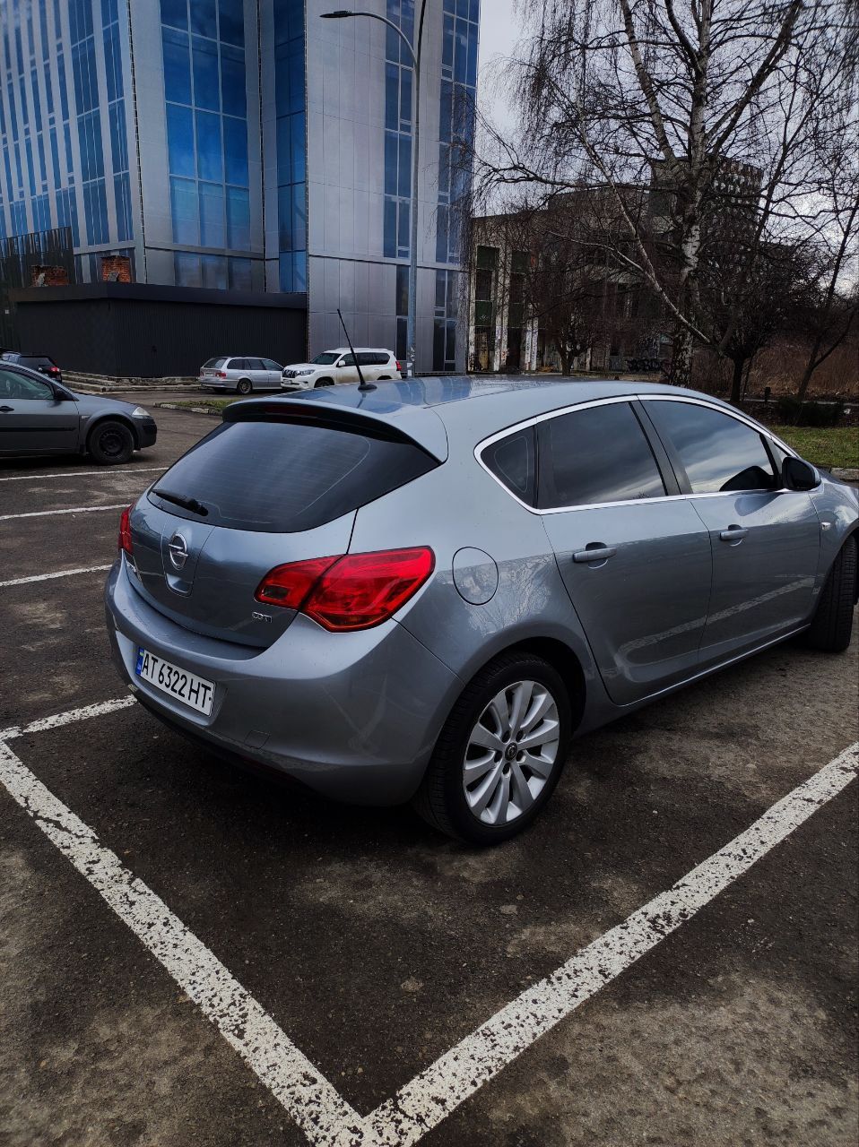 Продається Opel Astra j 1.7  2009 рок.вип 217 тис км.проб