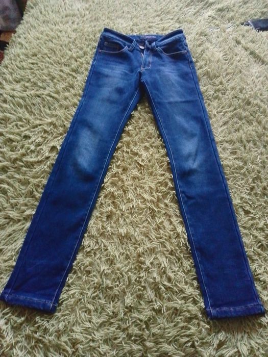 Теплі джинси на високу дівчину