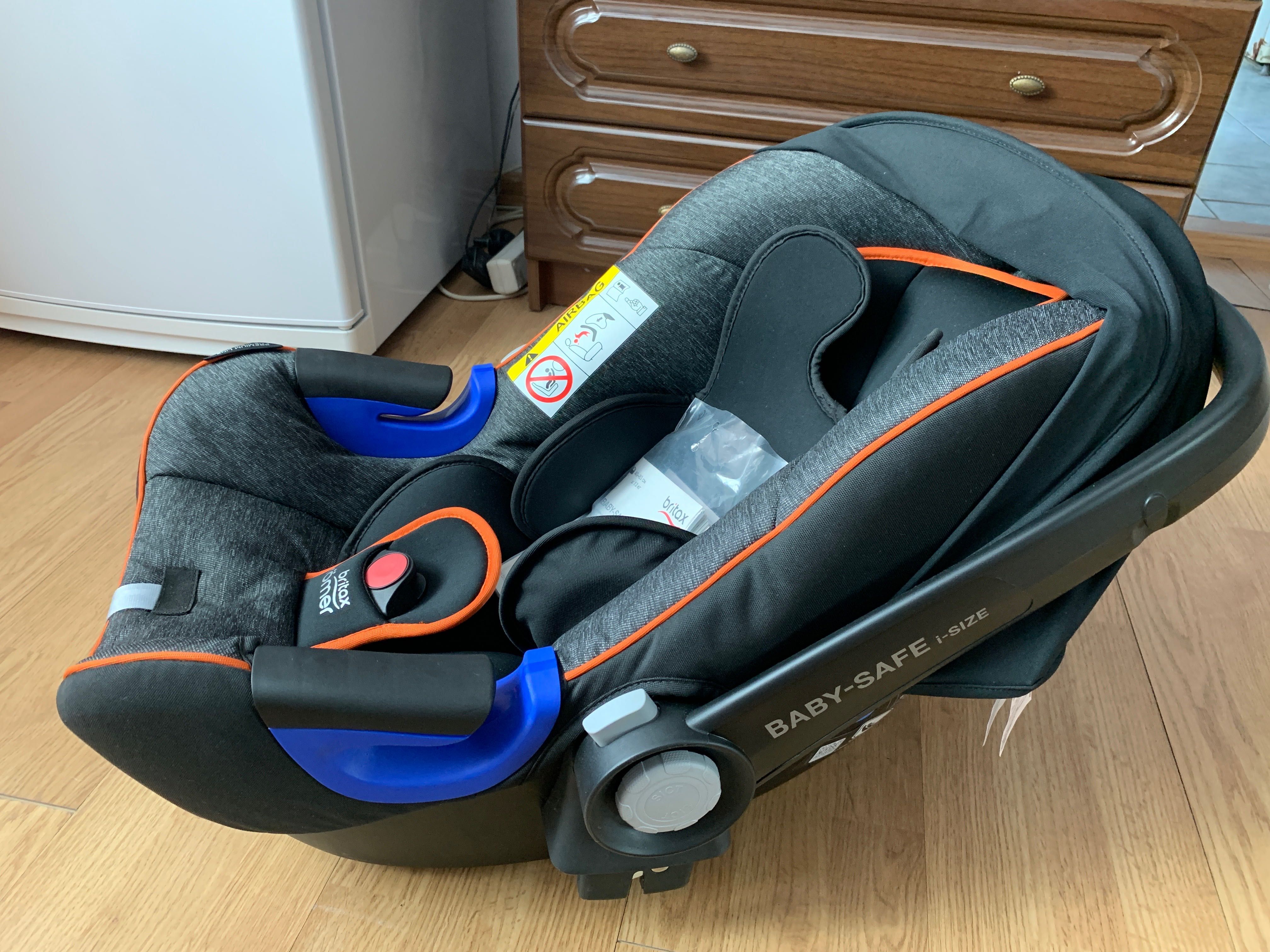 Нове дитяче автокрісло Britax Romer Baby-safe i-size (0+ до 13кг)