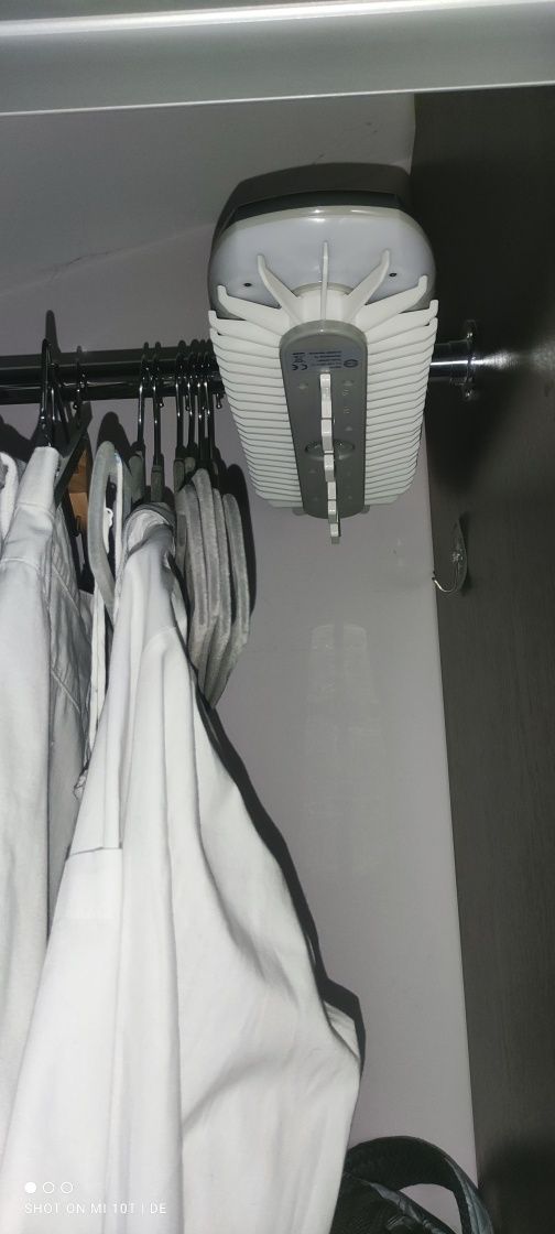 elektryczny obrotowy wieszak na krawaty paski do szafy TCHIBO TCM