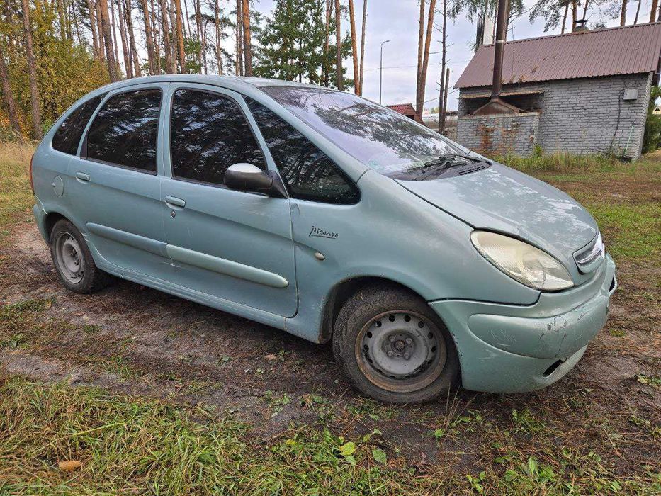 Продам Citroen Picasso 2002 года