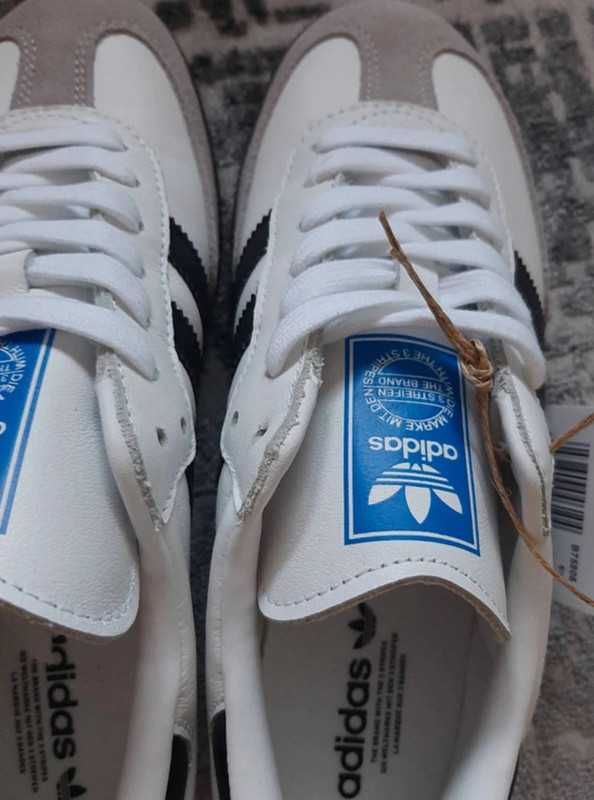 B75806\Nowe*SamDamskieadidas BiałyUnisexTrampki 42.5