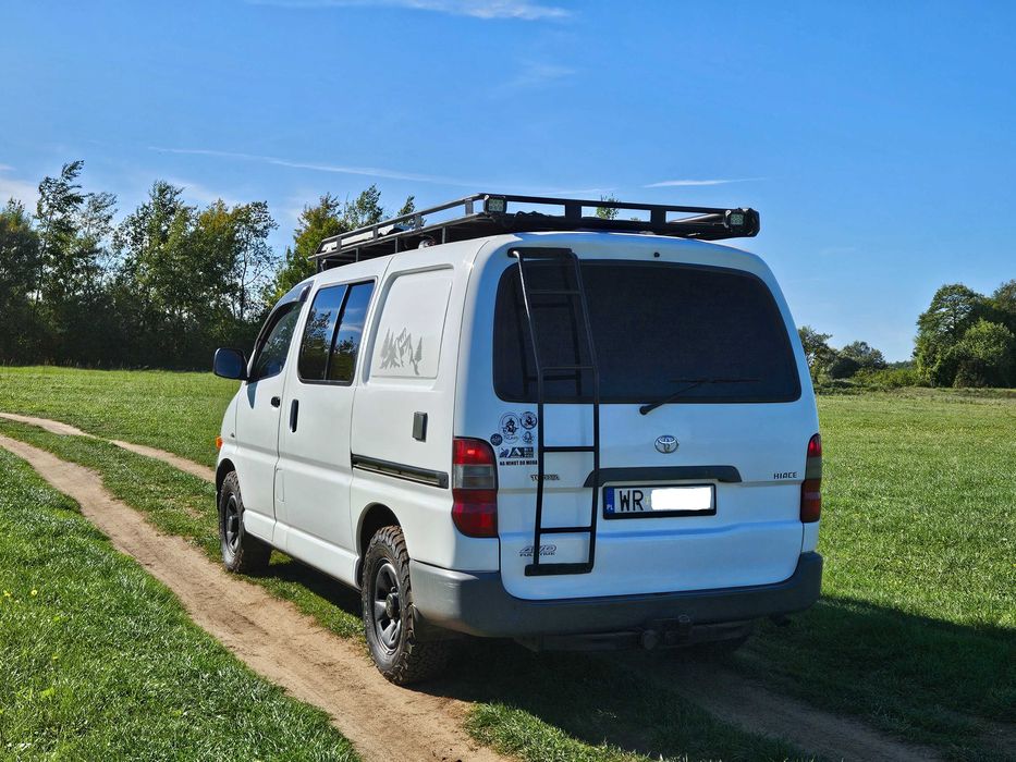 Toyota Hiace 4x4  kamper-van