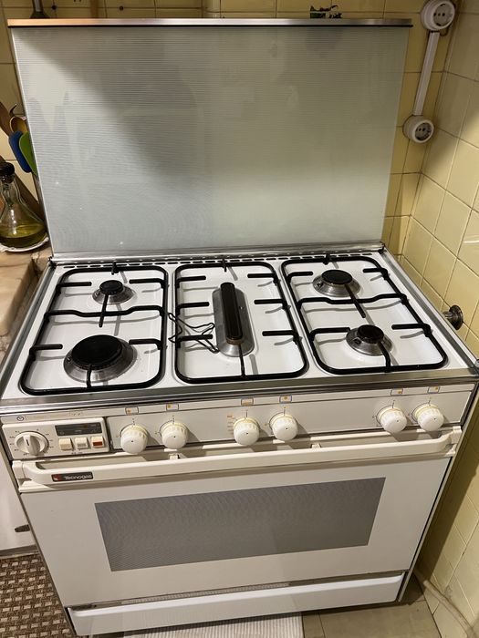 Forno tecnogas 5 bicos a gas