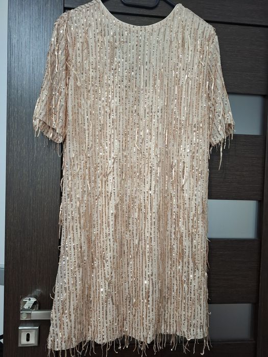 Sukienka cekiny rozm S/M beżowa Reserved