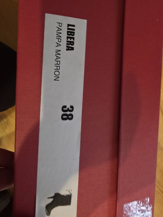 Sprzedam skurzane buty damdkie