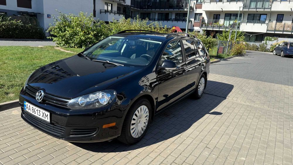 Volkswagen (Golf) Jetta S 2013 | 111т кm | Варшава