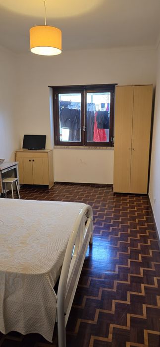 Quarto para Arrendar