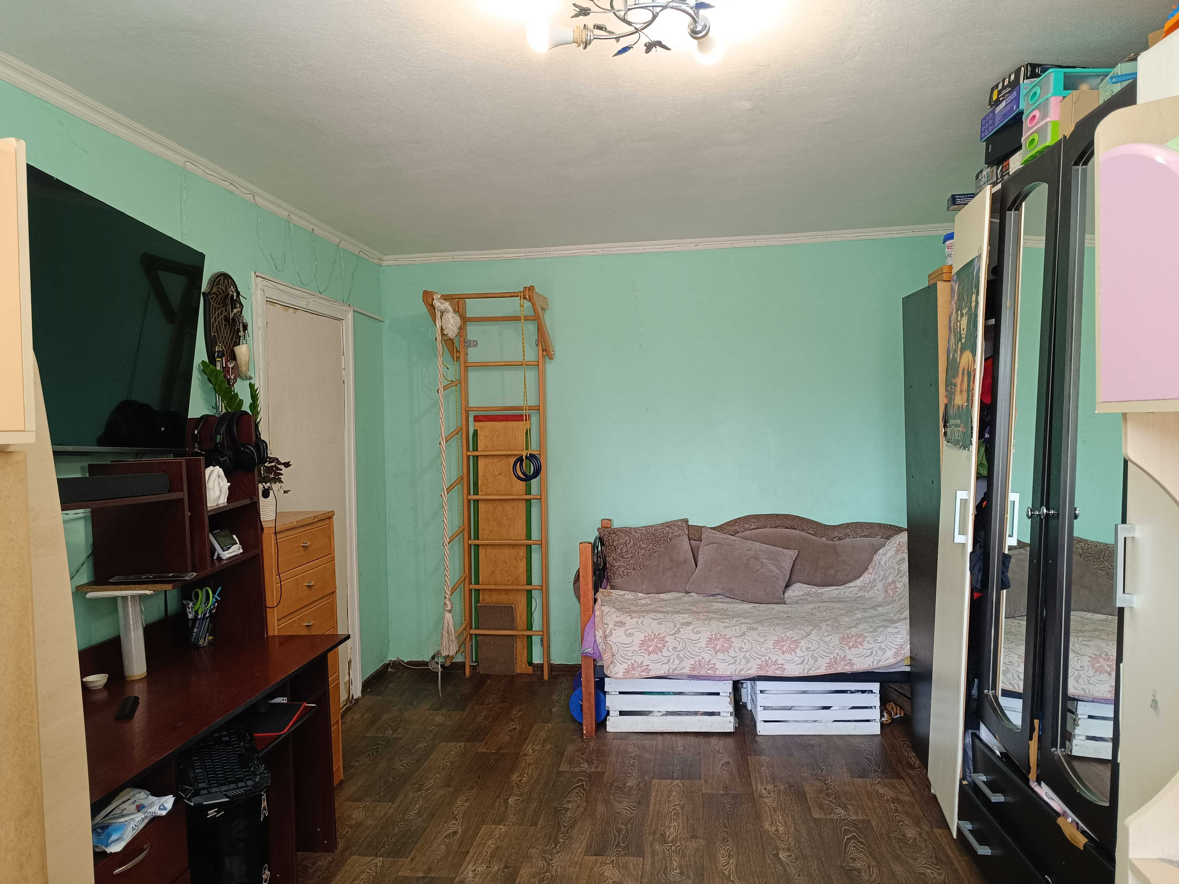 Продається 1-кімн. квартира 31,5 кв.м р-н ГРС високий перший поверх