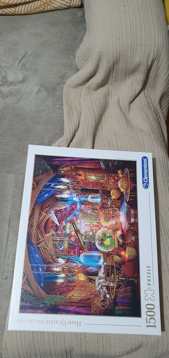 Puzzles com 1500 peças bom estado