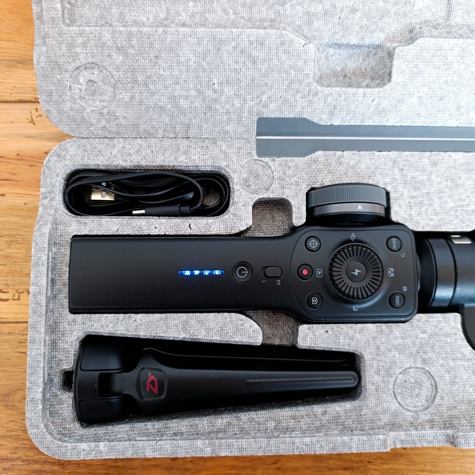 Gimbal Zhiyun Smooth 4 - Como Novo!
