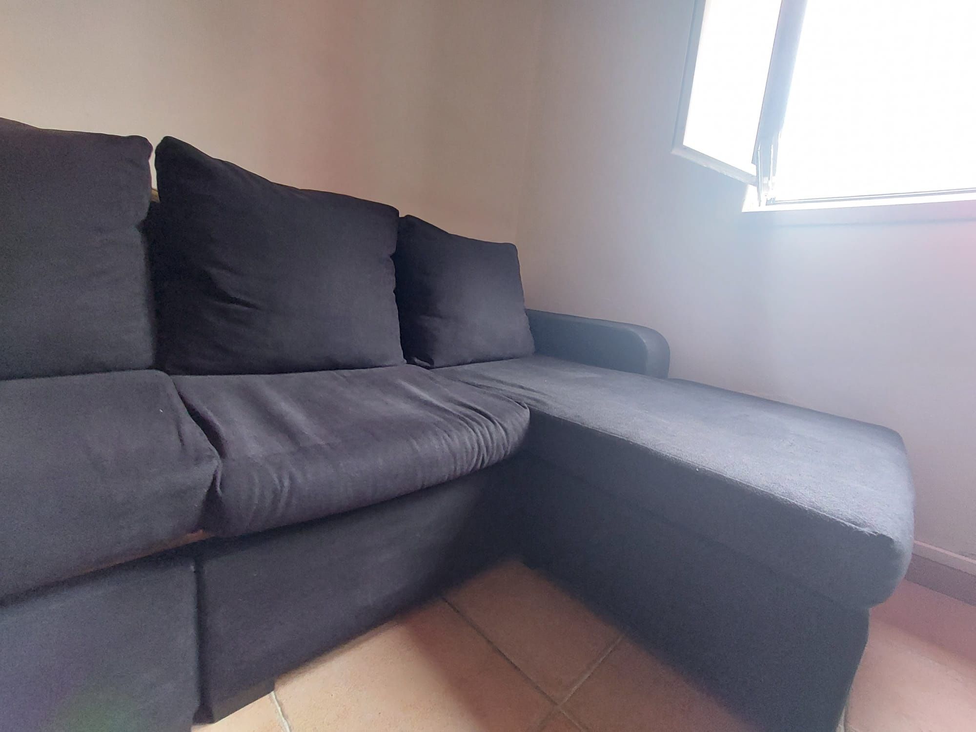 Sofá de 3 lugares mais chaise longue