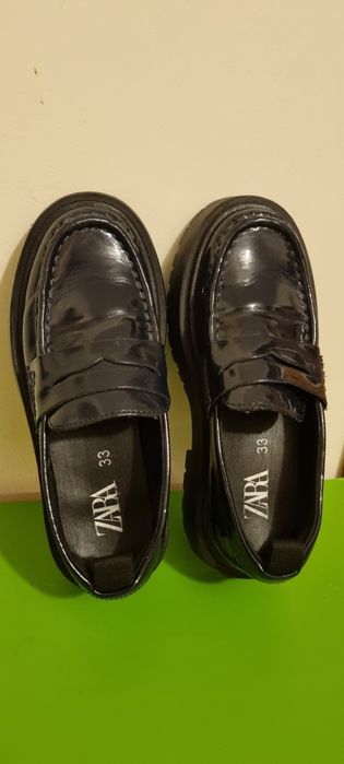 Sapatos Mocassins de criança Zara