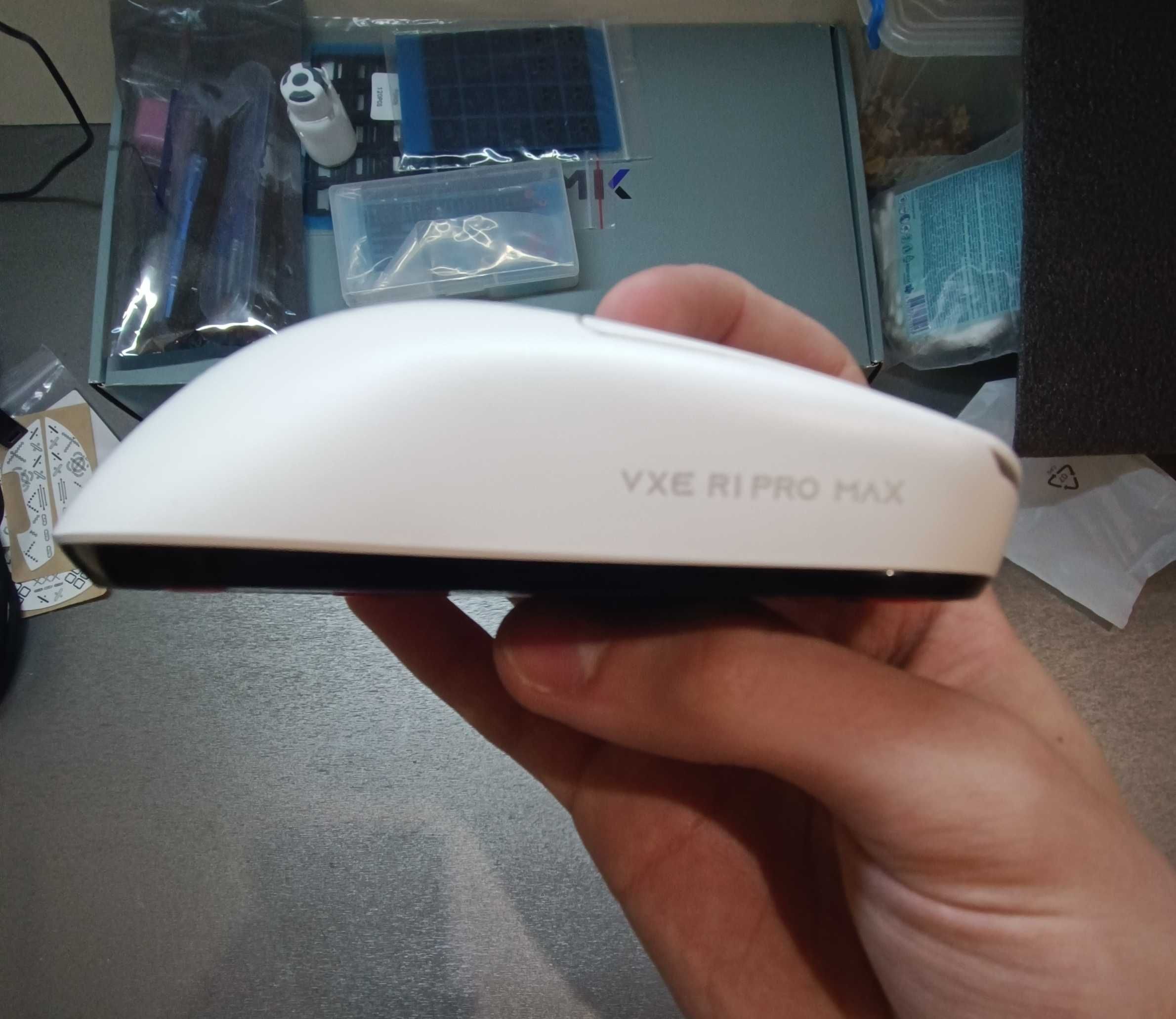 Мышка Vxe R1 pro max + глайды Xraypad Obsidian