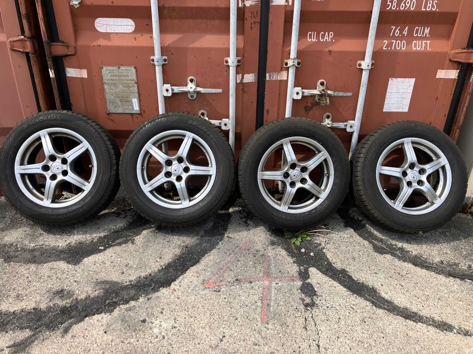 Komplet 4 kół-felgi aluminiowe Subaru + opony YOKOHAMA 215/60/16 zima