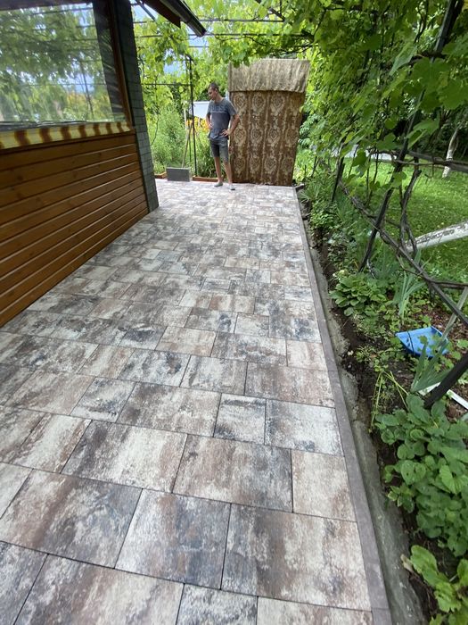 Укладка Бруківки Монтаж Бруківки Оренда інструмента