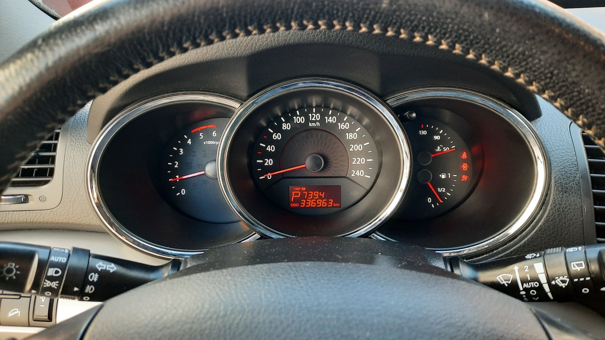 Продам KIA SORENTO 2012рік