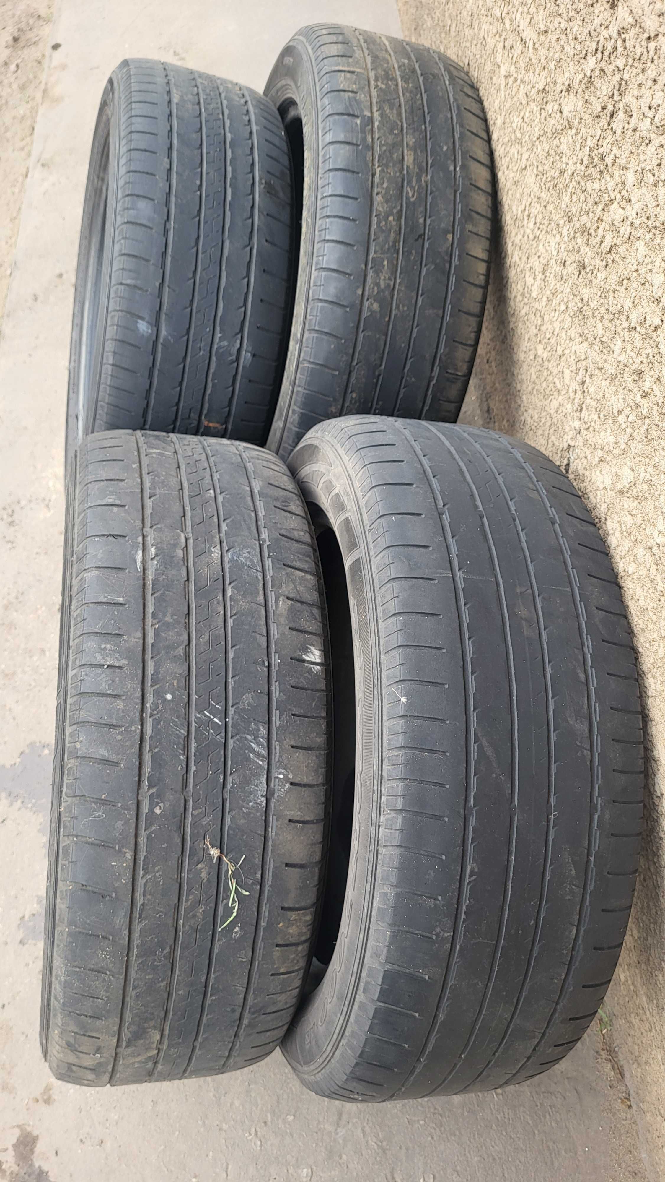 Шини DUNLOP 225/55 R18