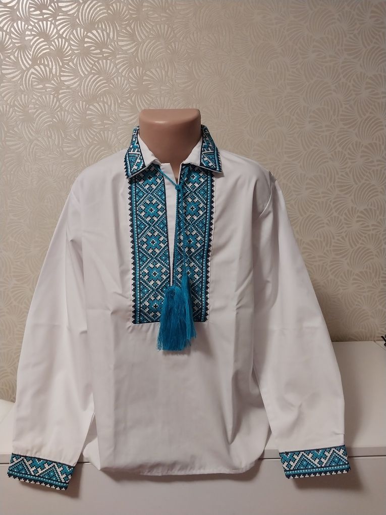 Нова шикарна вишиванка для хлопчика