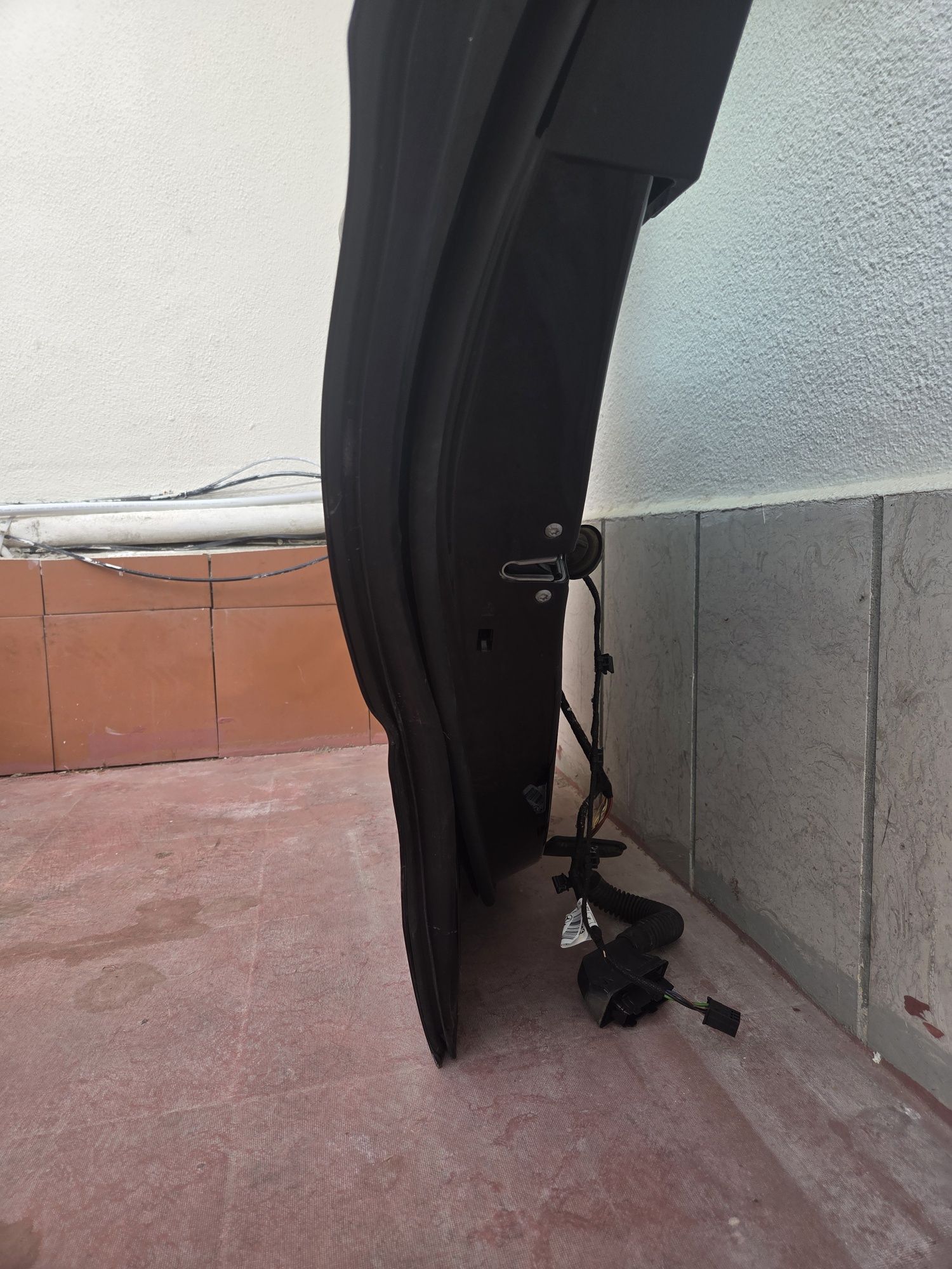 W213 E220d Porta dianteira e traseira esquerda