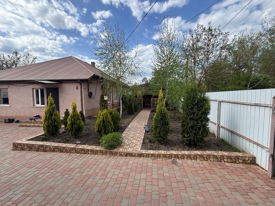 Продам.   будинок