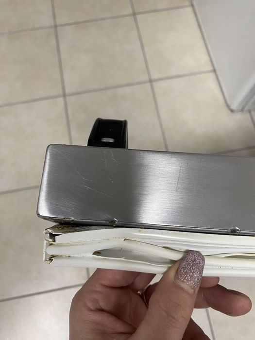 Ущільнювач до холодильника, стола, пром холодильник