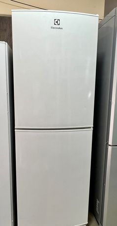 Холодильник Електролюкс