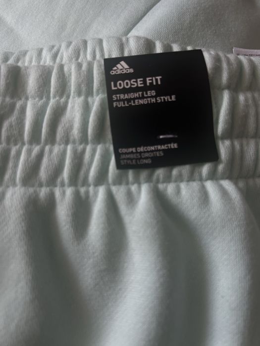 Спортивная одежда женская